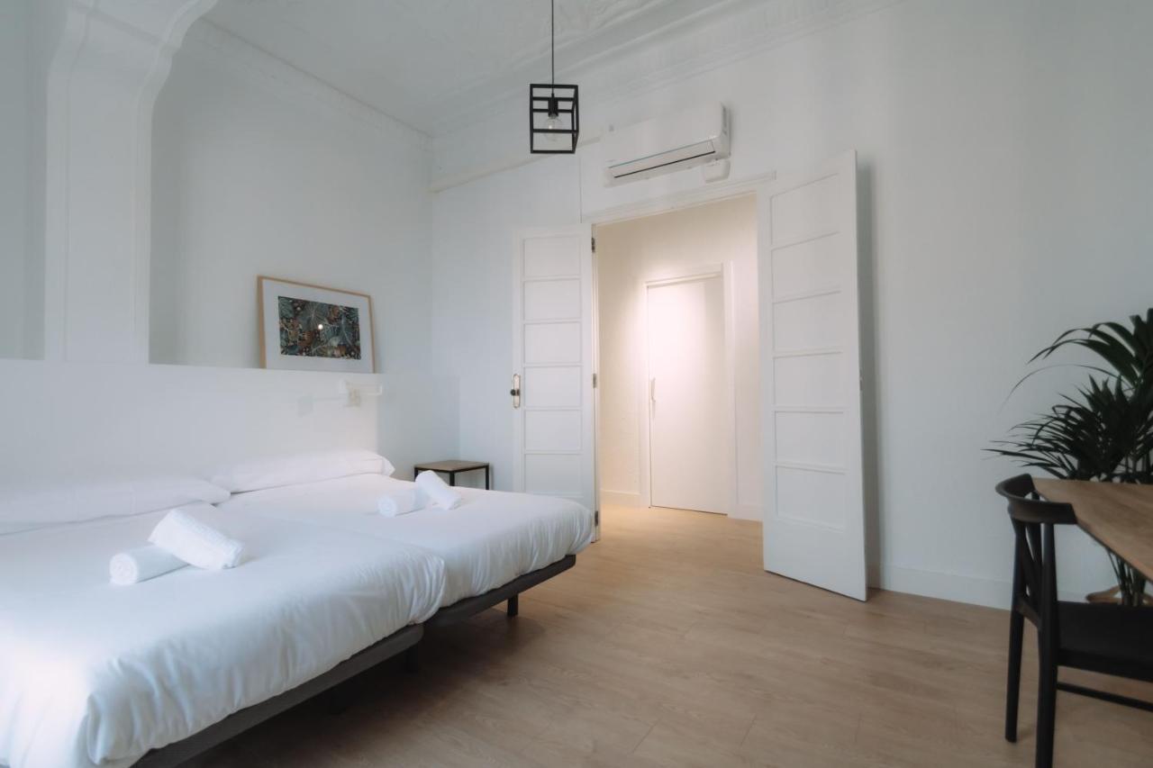 Concept Rooms Валенсия Экстерьер фото