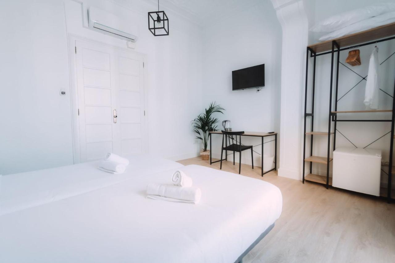 Concept Rooms Валенсия Экстерьер фото