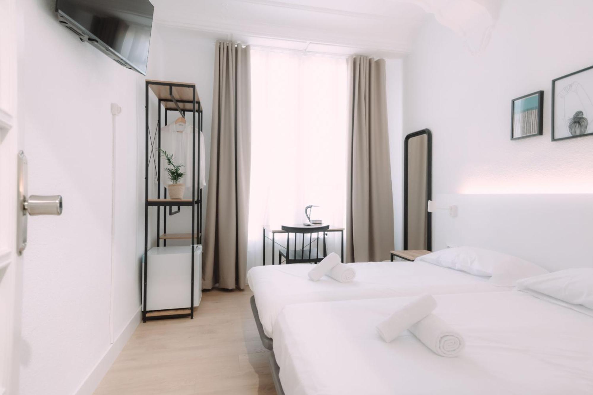 Concept Rooms Валенсия Экстерьер фото