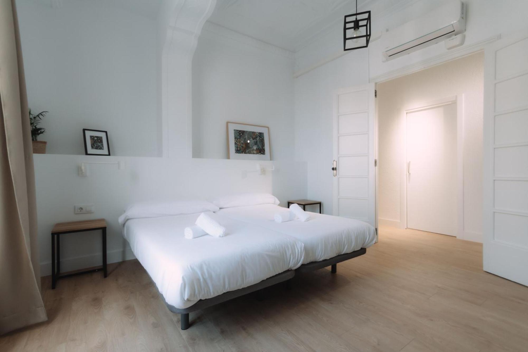 Concept Rooms Валенсия Экстерьер фото
