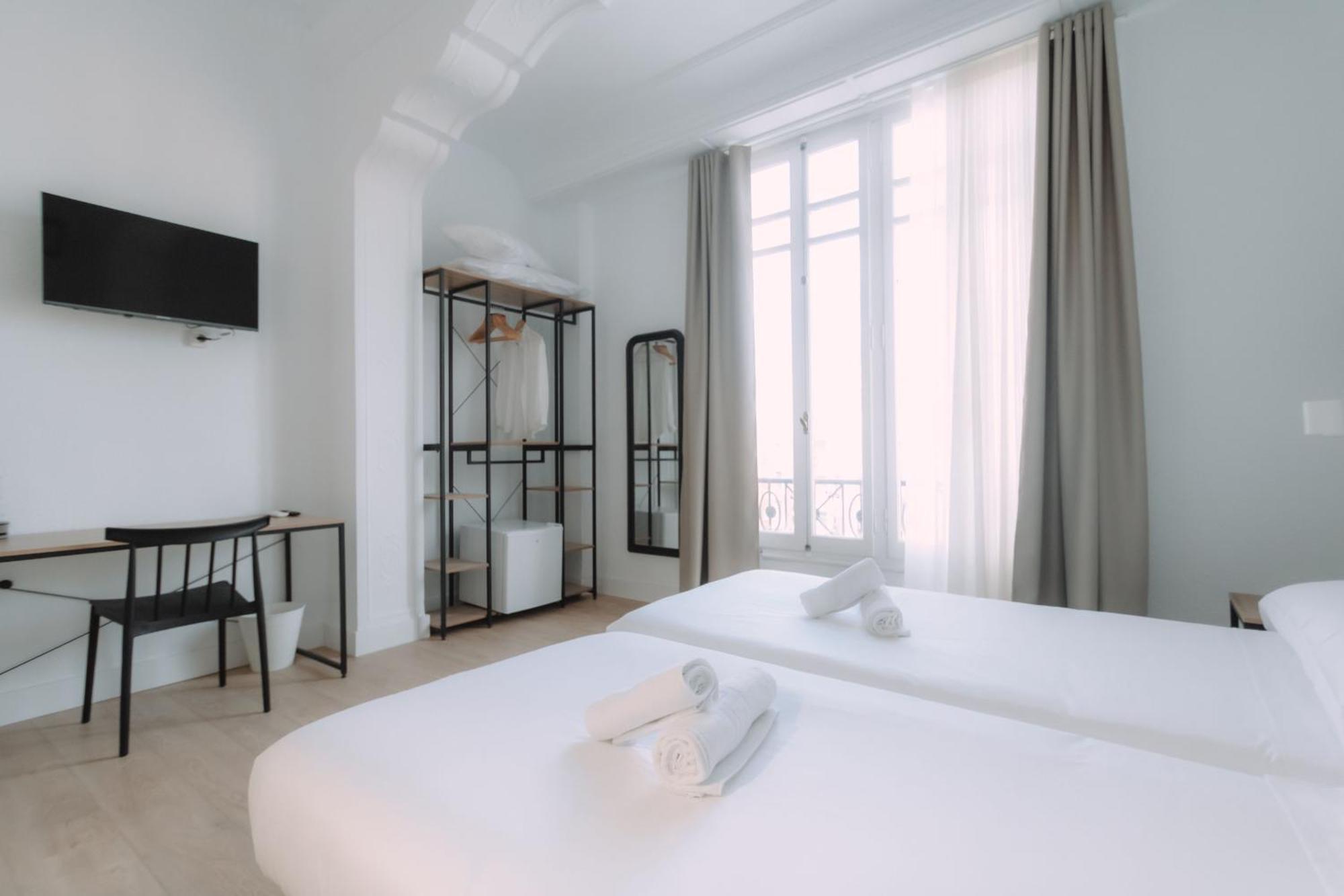Concept Rooms Валенсия Экстерьер фото