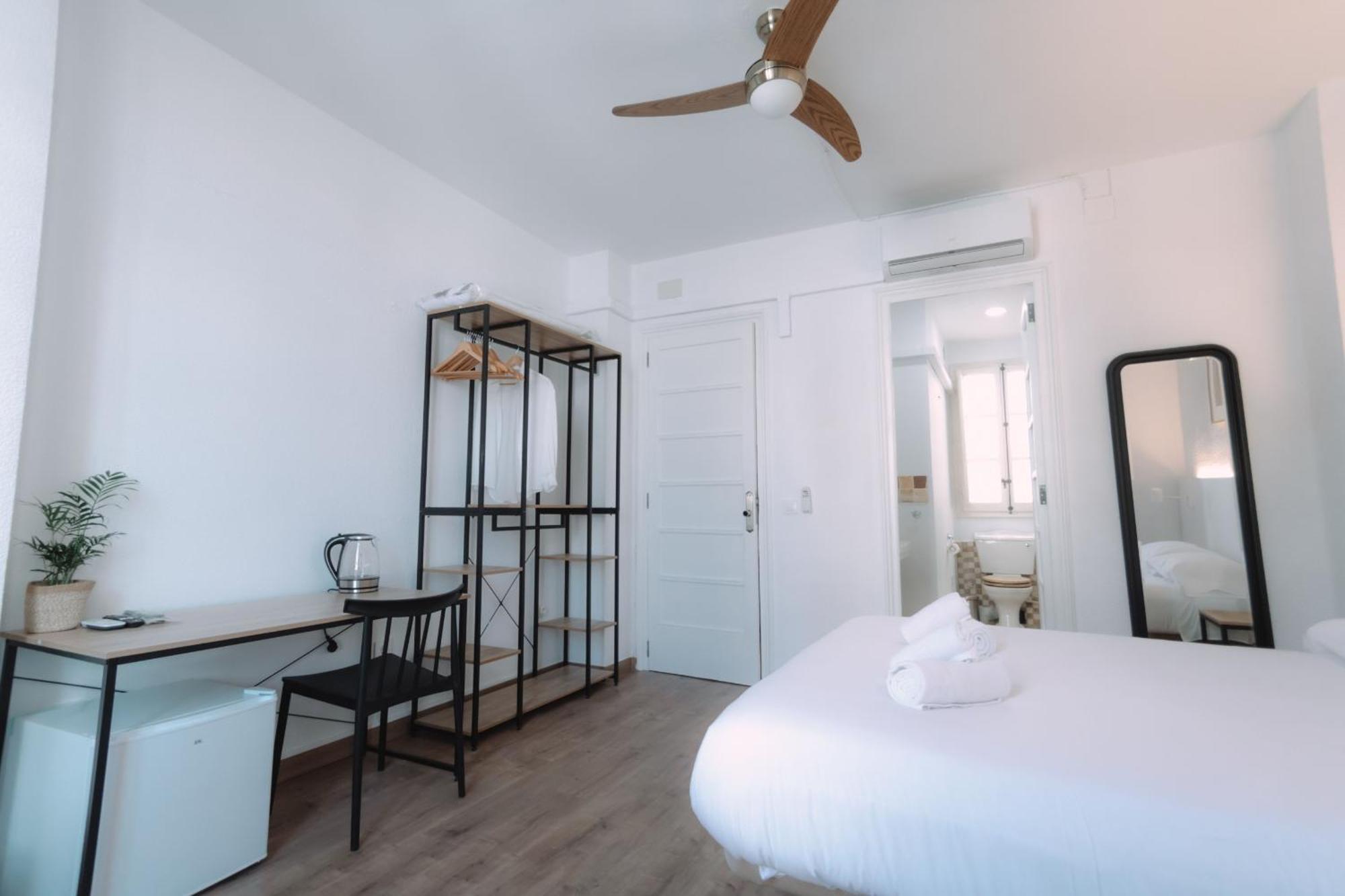 Concept Rooms Валенсия Экстерьер фото
