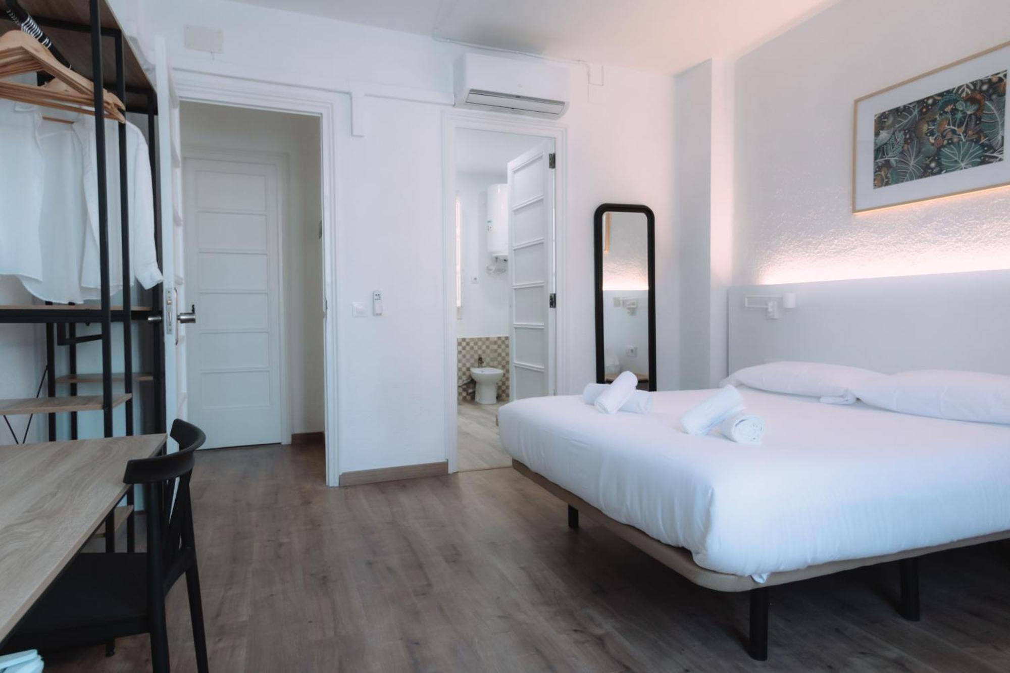 Concept Rooms Валенсия Экстерьер фото